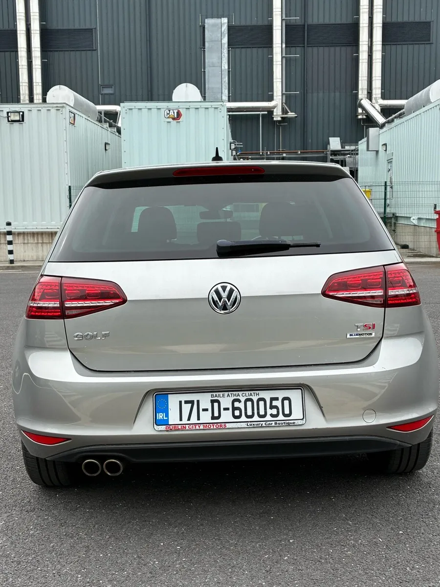 2017 Volkswagen Golf Highline – 127,800 km - Image 6