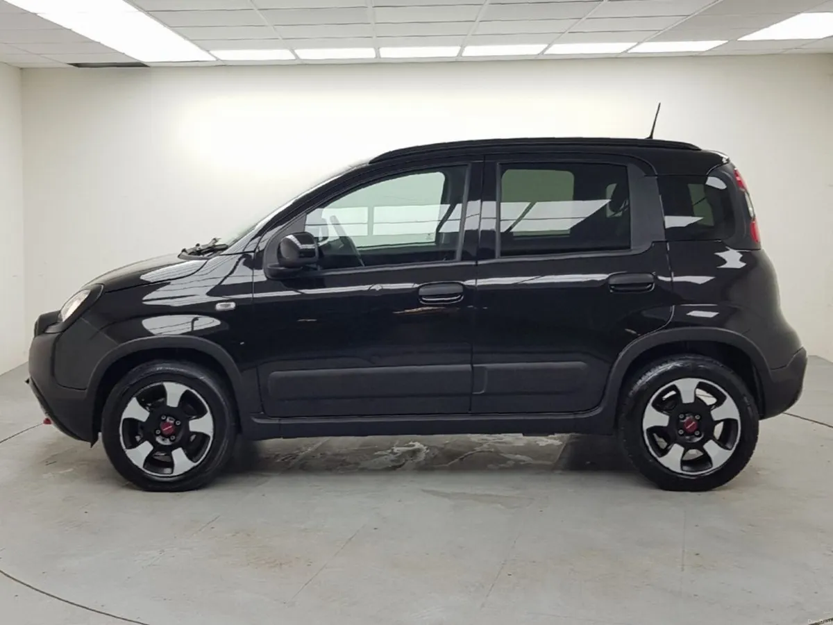 Fiat Panda Panda Cross 1.0 70 HP 5 Seat - Image 5