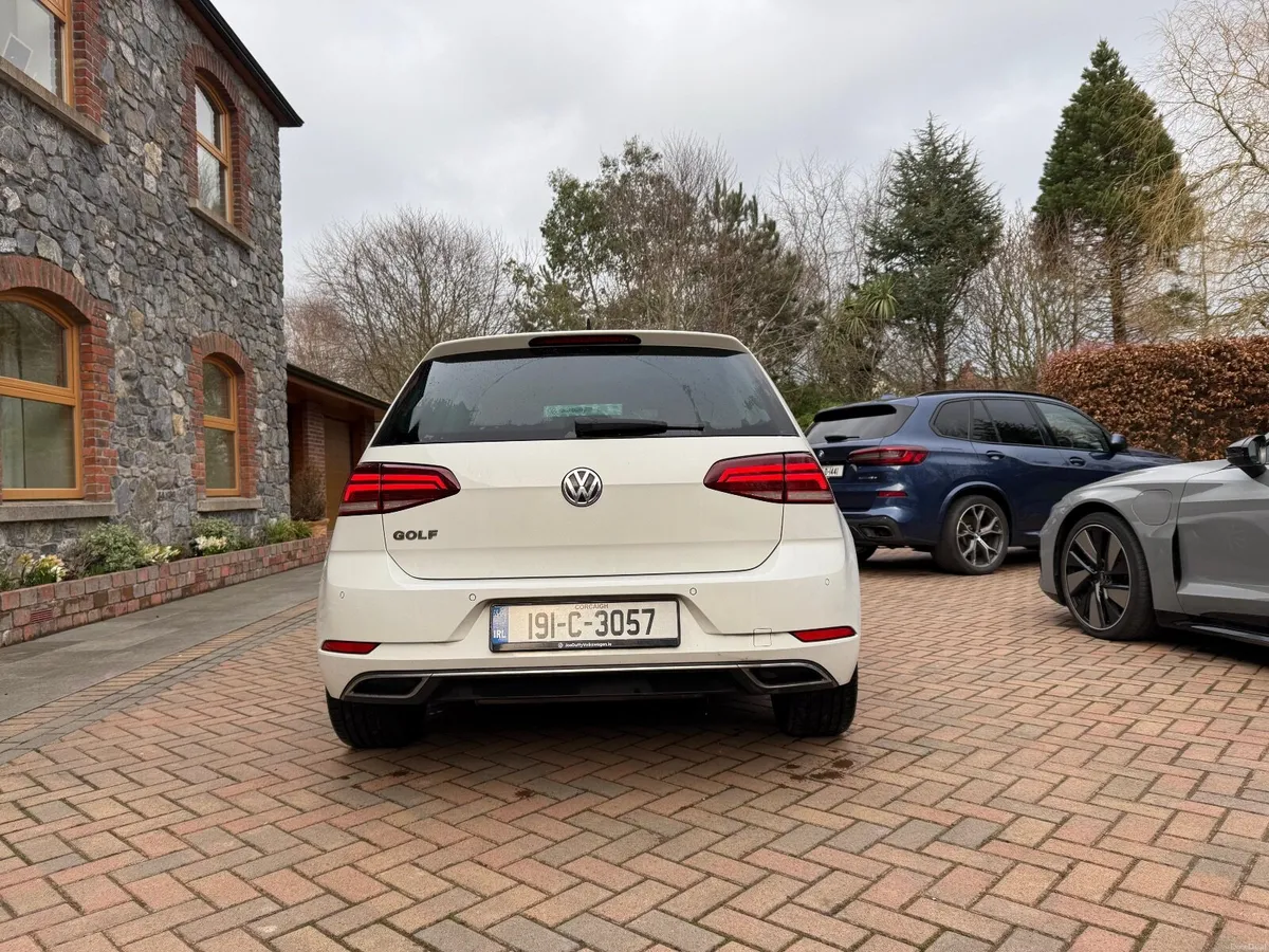 Volkswagen Golf 2019 - Image 2