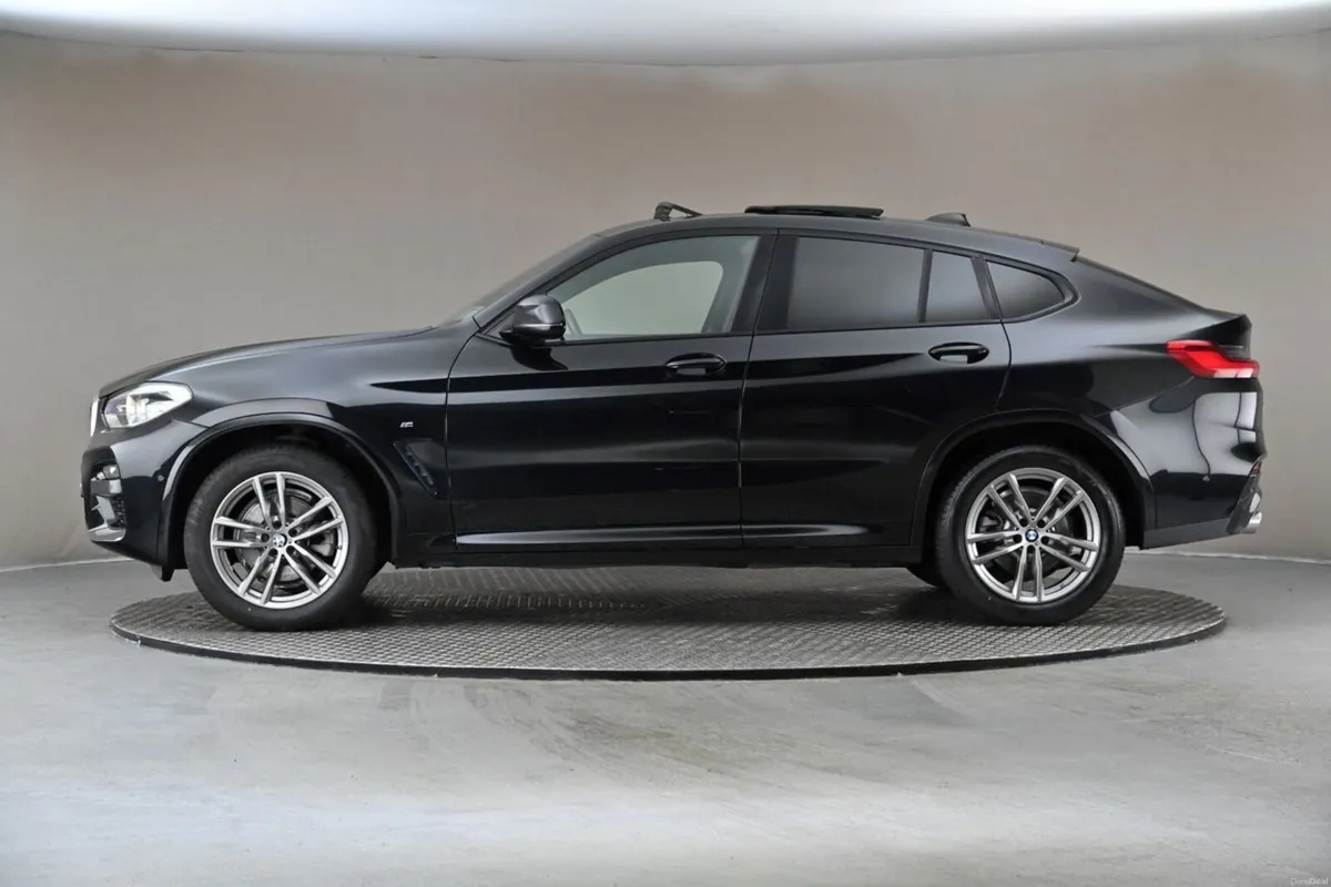 BMW X4 XDRIVE20D M SPORT COUPE STYLE SUV **BEIGE L - Image 5