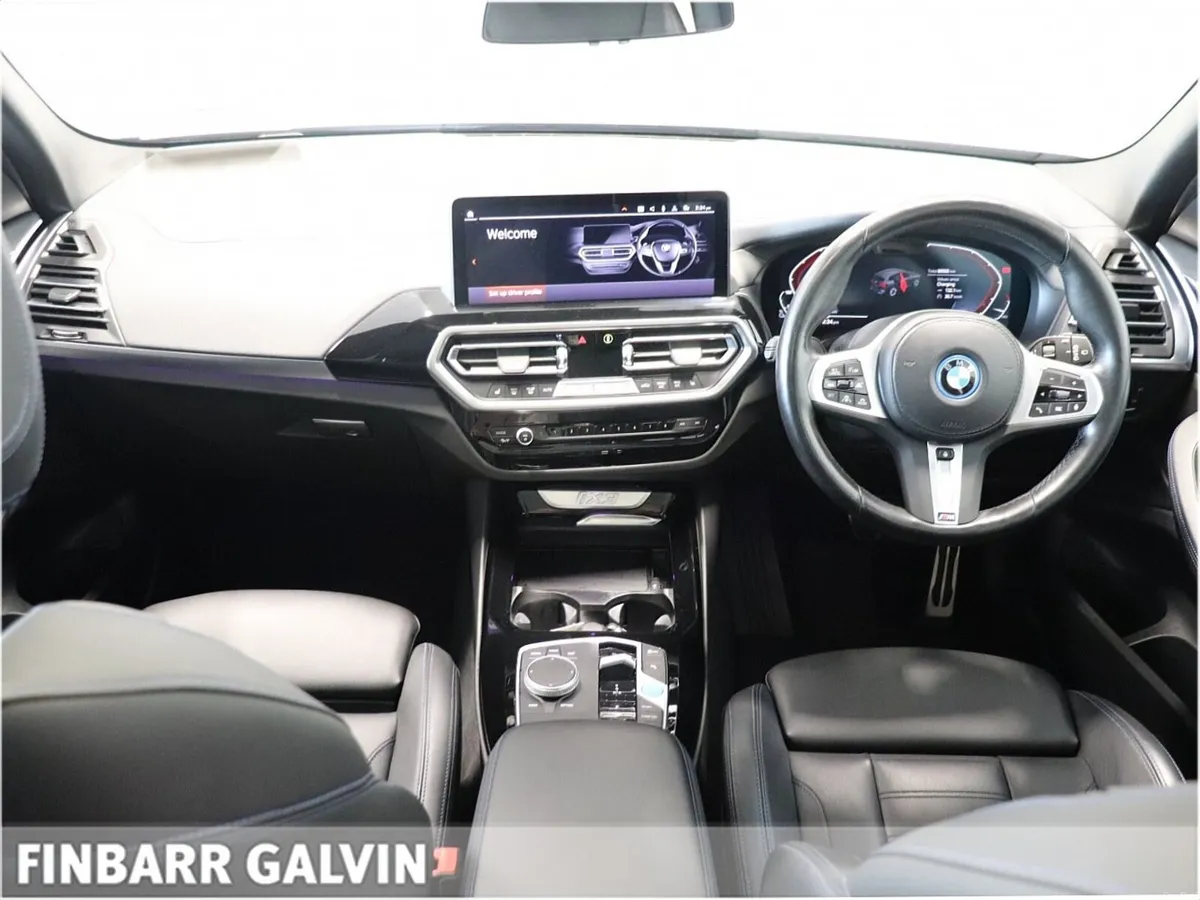 BMW iX3 M SPORT - Image 4