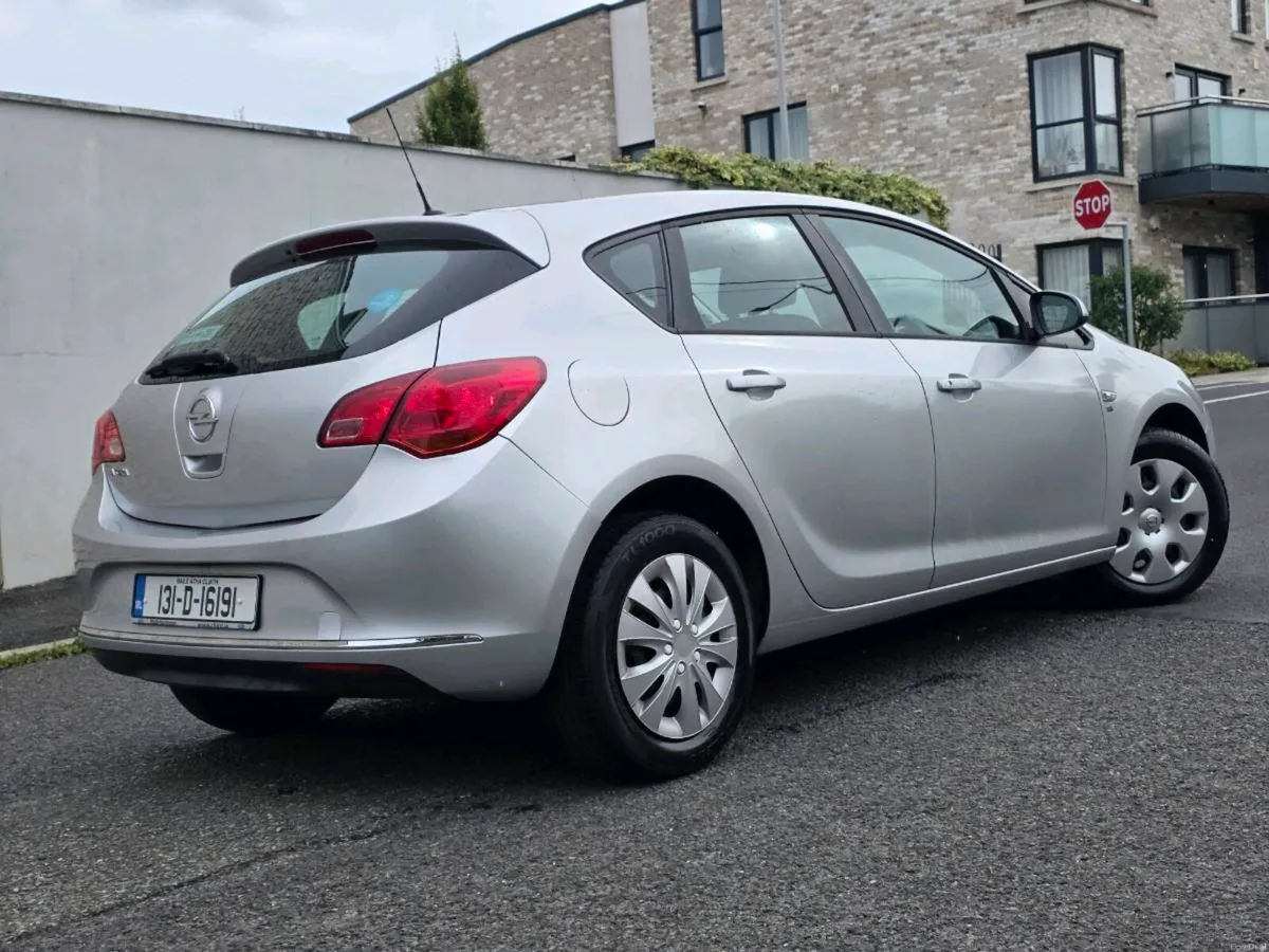 Opel Astra - Image 3