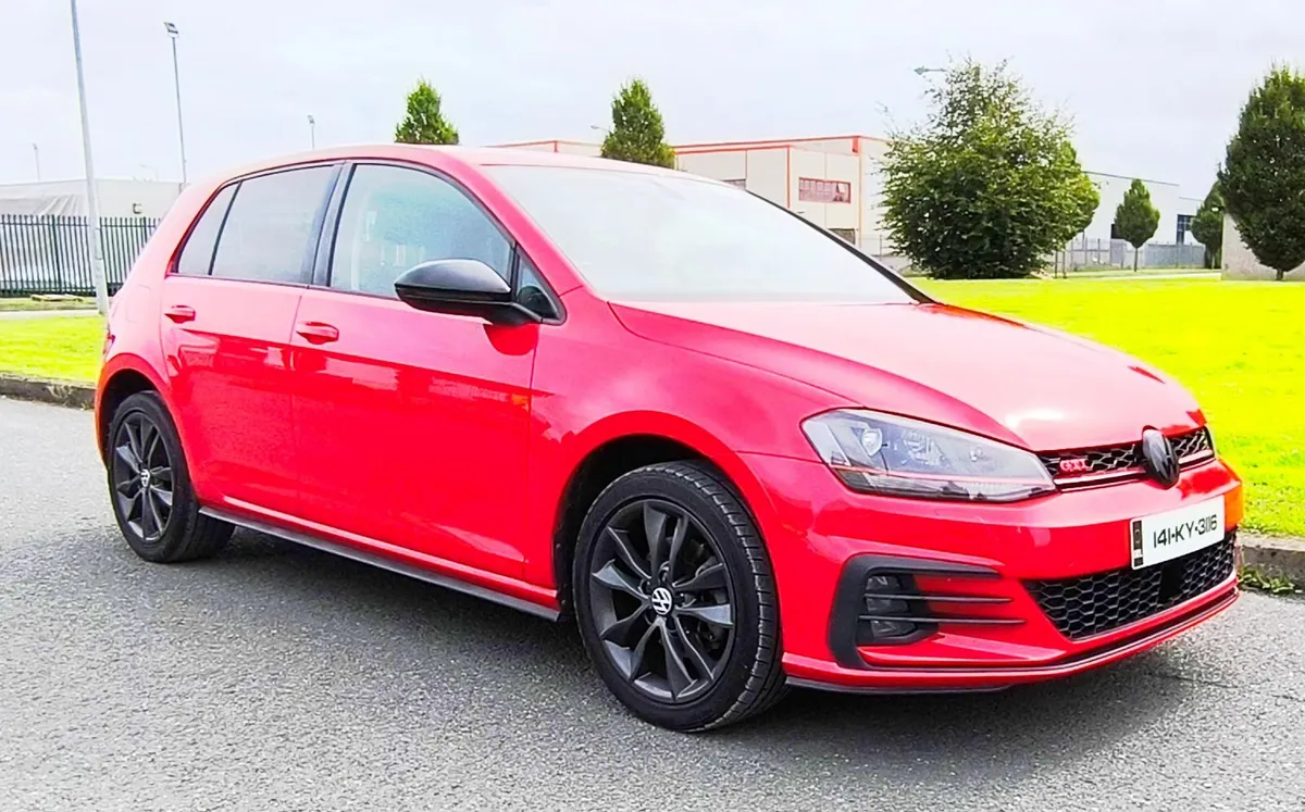 Spotless VW Golf 1.2 TSI Auto (GTI Pack) - Image 3