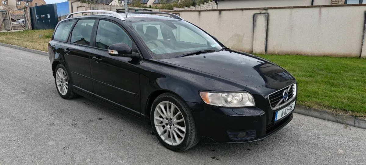 Volvo v50 fresh nct - Image 1