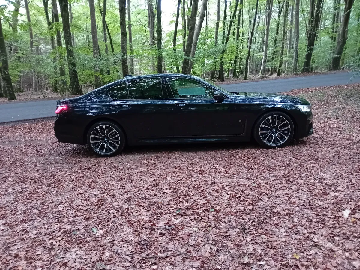 201 BMW 730D M-SPORT AUTO SALOON - Image 5