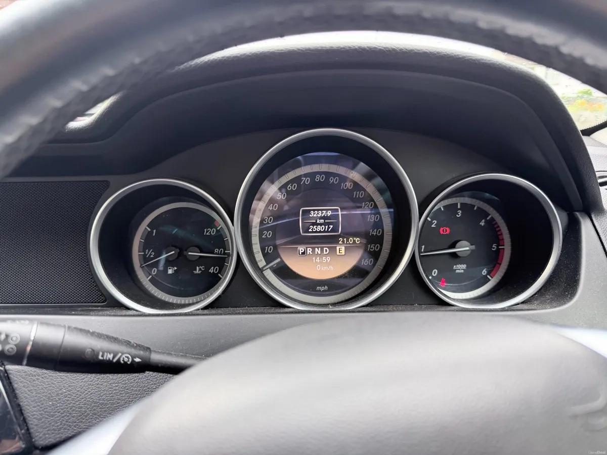 Mercedes C220 - Image 3