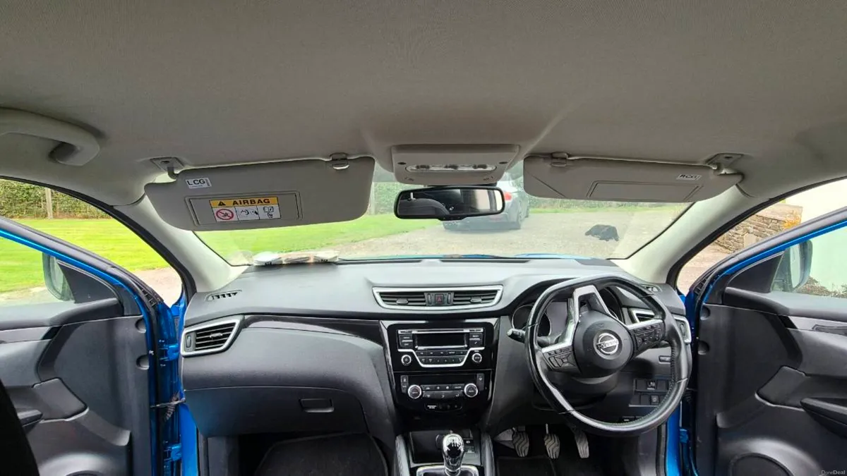 Nissan Qashqai DCI Acenta 5 dr - Image 6