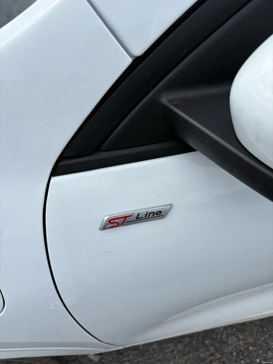 Ford Kuga - Image 5