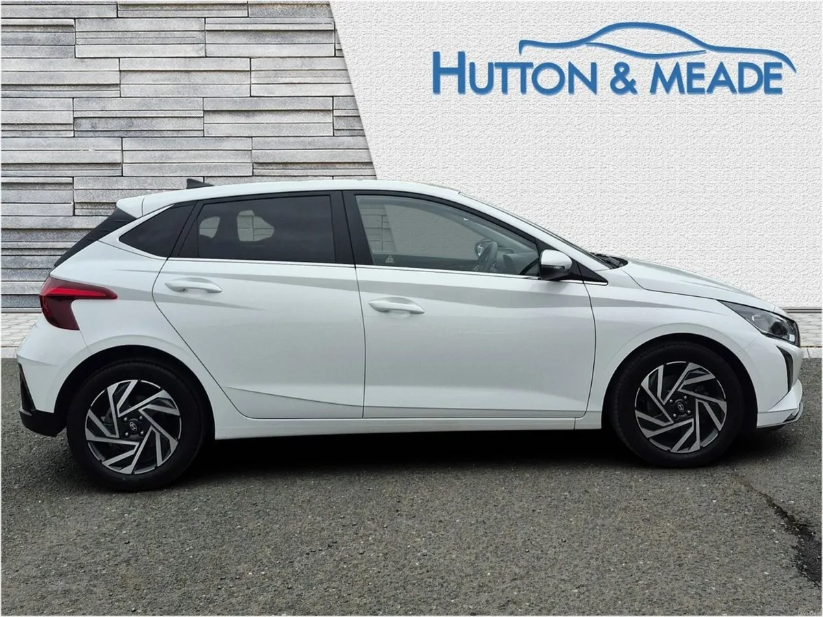 Hyundai i20 Delux Plus Auto 1.0 Petrol 5dr - Image 6