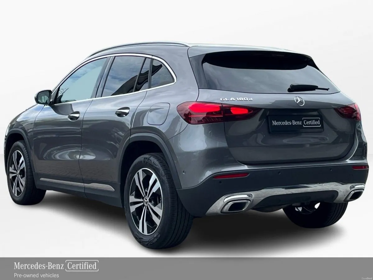Mercedes-Benz GLA 180D Progressive Plus Compact SU - Image 4