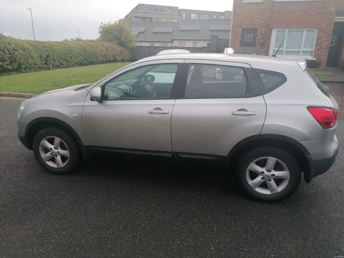Nissan Qashqai, NEW NCT, TAX, LOW MILEAGE - Image 4