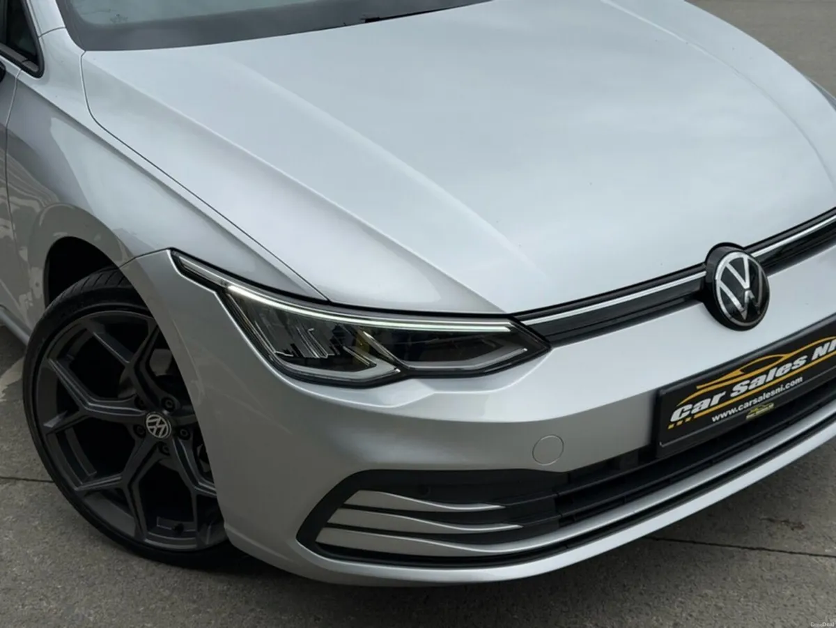 Volkswagen Golf LIFE TDI S-A DSG - Image 5