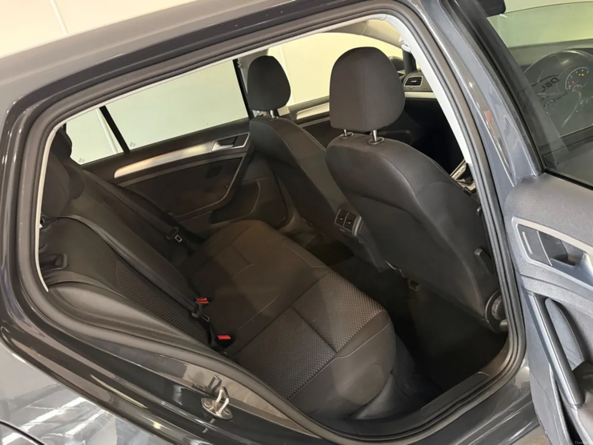 Volkswagen Golf SE 1.0 TSI 6SPEED 115HP - Image 4