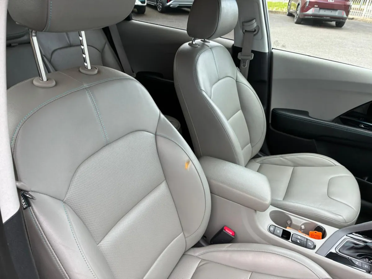 Kia Niro PE PHEV 5DR AUTO (ONLY 40 MINS FROM DUBLI - Image 5