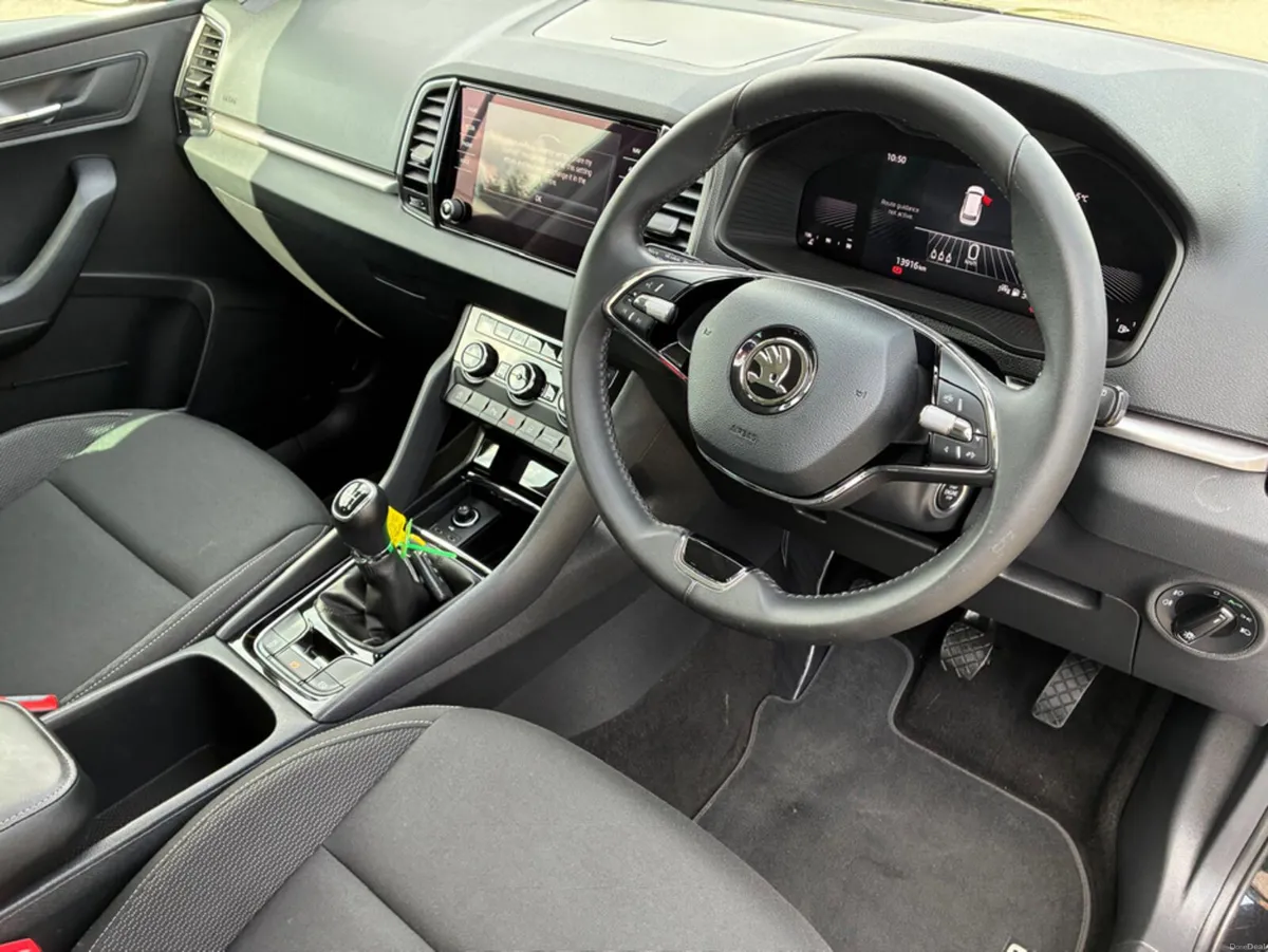 Skoda Karoq AMBITION 1.0 TSI 110HP 5 (ONLY 40 MINS - Image 4