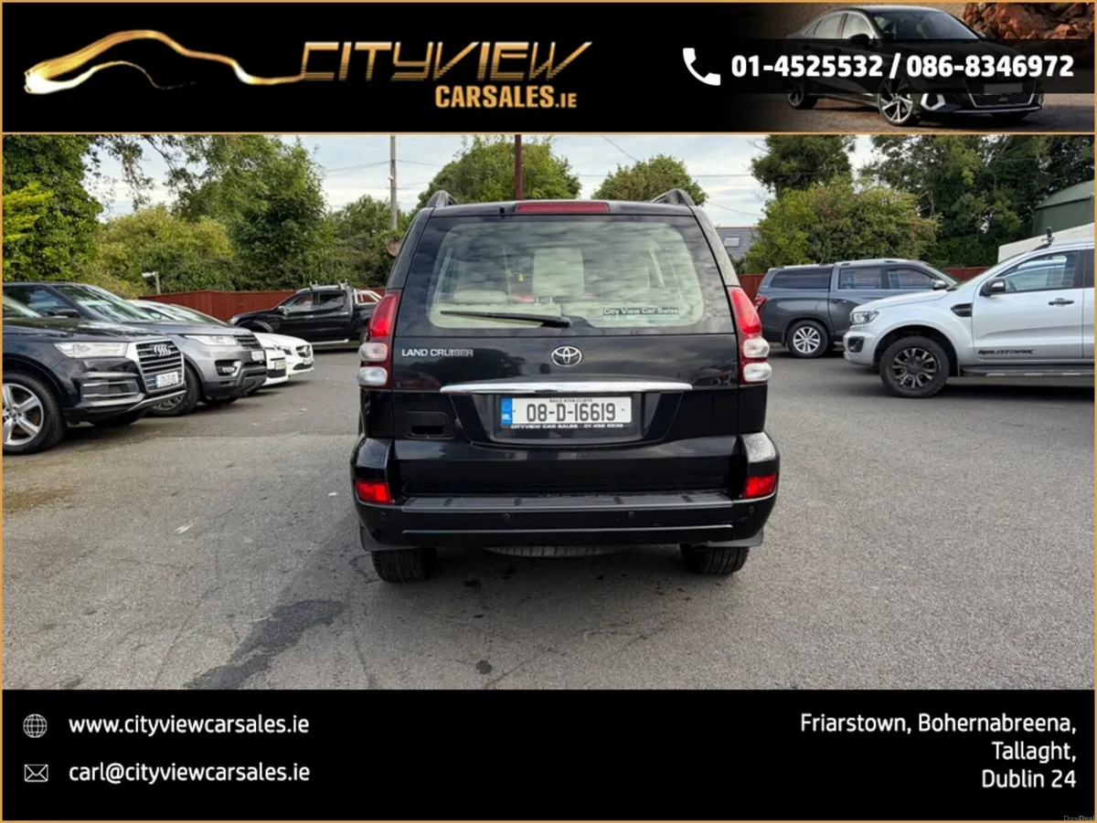 Toyota Land Cruiser 8 SEATER AUTOMATIC - Image 5