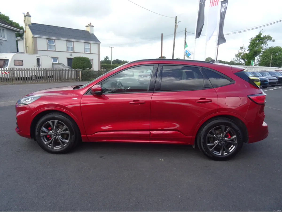 Ford Kuga ST LINE 120PS 5DR - Image 5