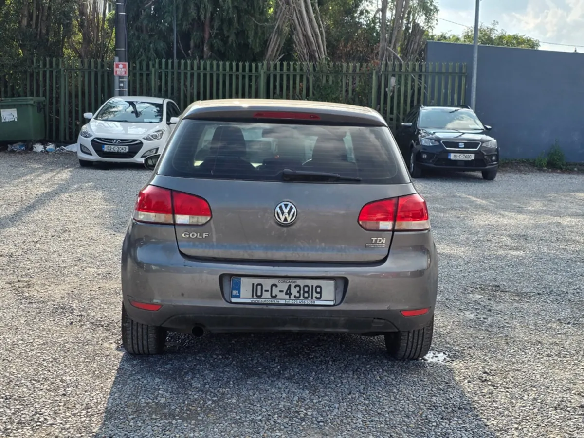 Volkswagen Golf 1.6 TDI SE BLUEMOTION 105PS 5DR - Image 6