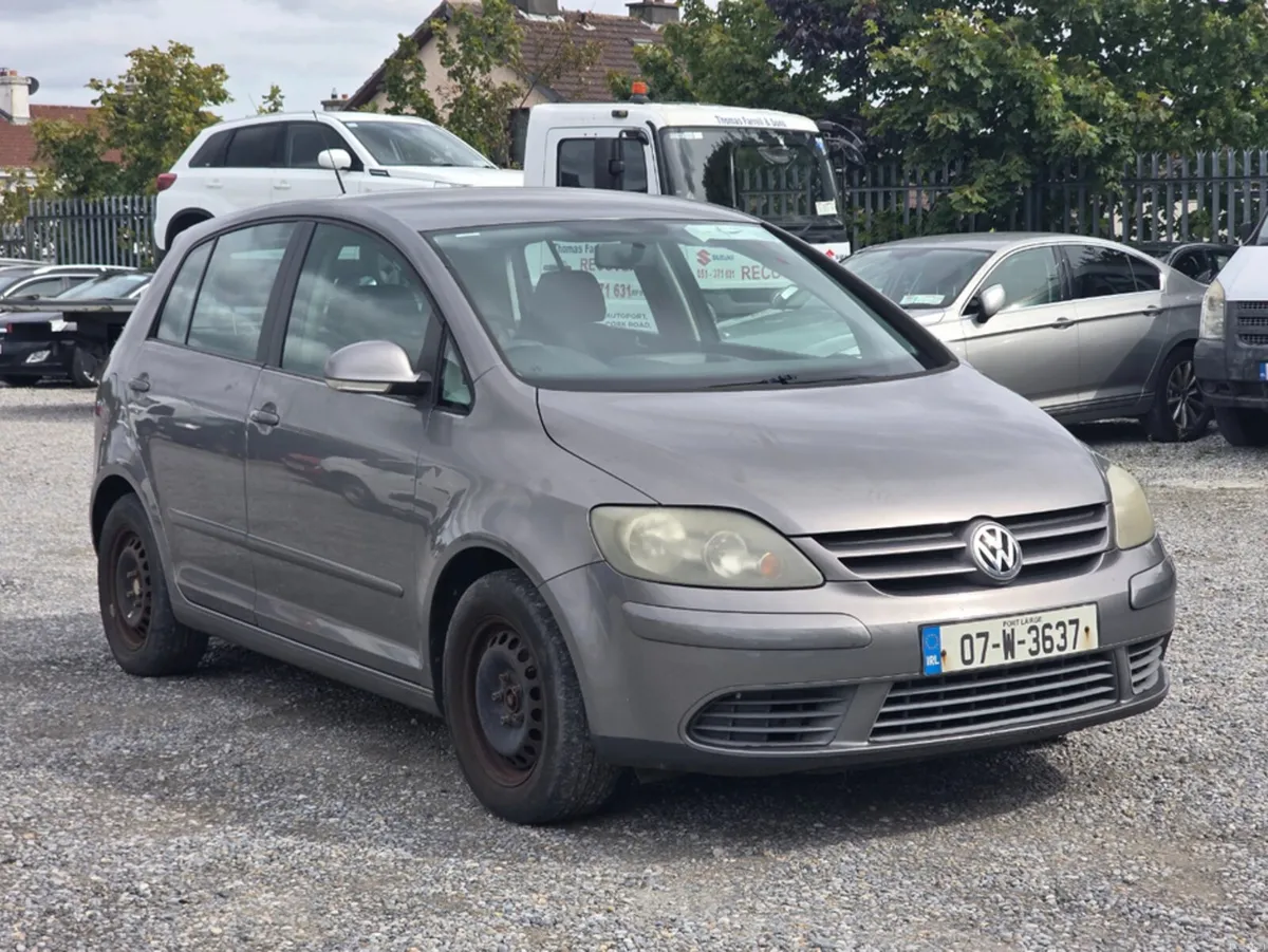 Volkswagen Golf Plus 1.4 80 BHP 5DR 80BHP - Image 1
