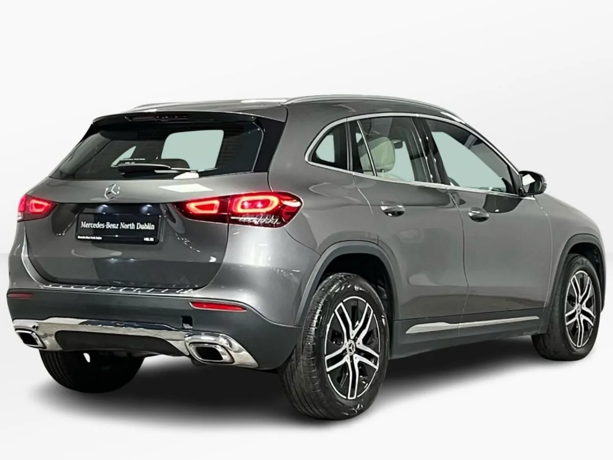 Mercedes-Benz GLA 200d Progressive - 18 Inch Alloy - Image 3