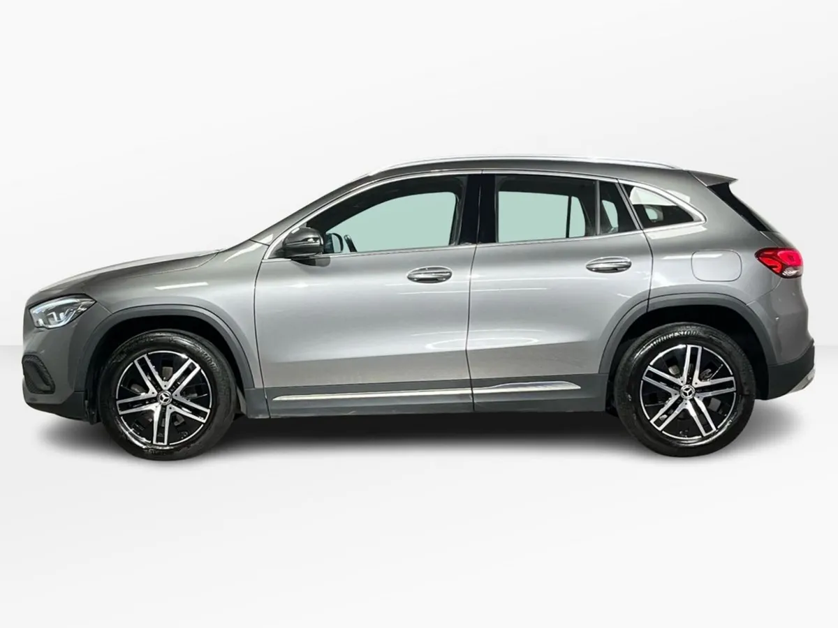 Mercedes-Benz GLA 200d Progressive - 18 Inch Alloy - Image 5
