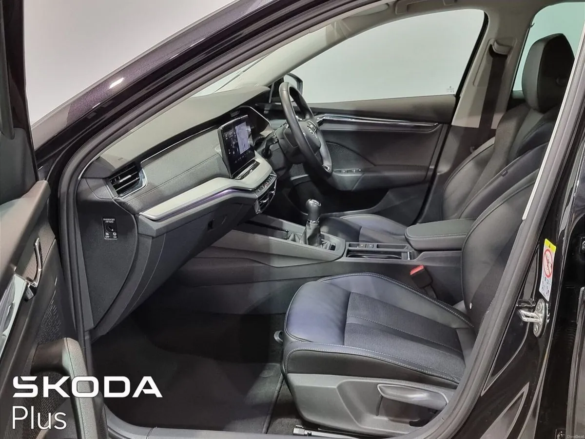 Skoda Octavia ** BEST VALUE ** EDITION 30 ** 2.0 T - Image 4