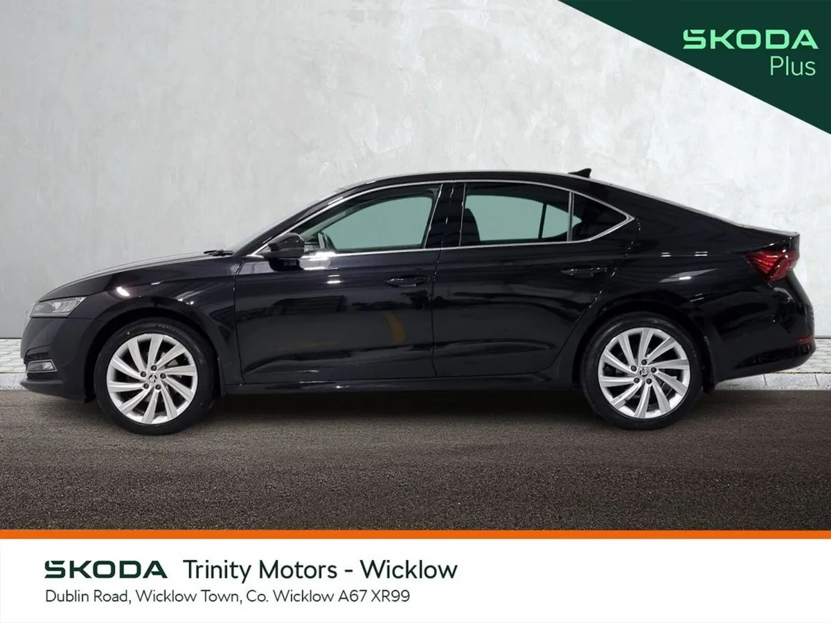 Skoda Octavia ** BEST VALUE ** EDITION 30 ** 2.0 T - Image 6