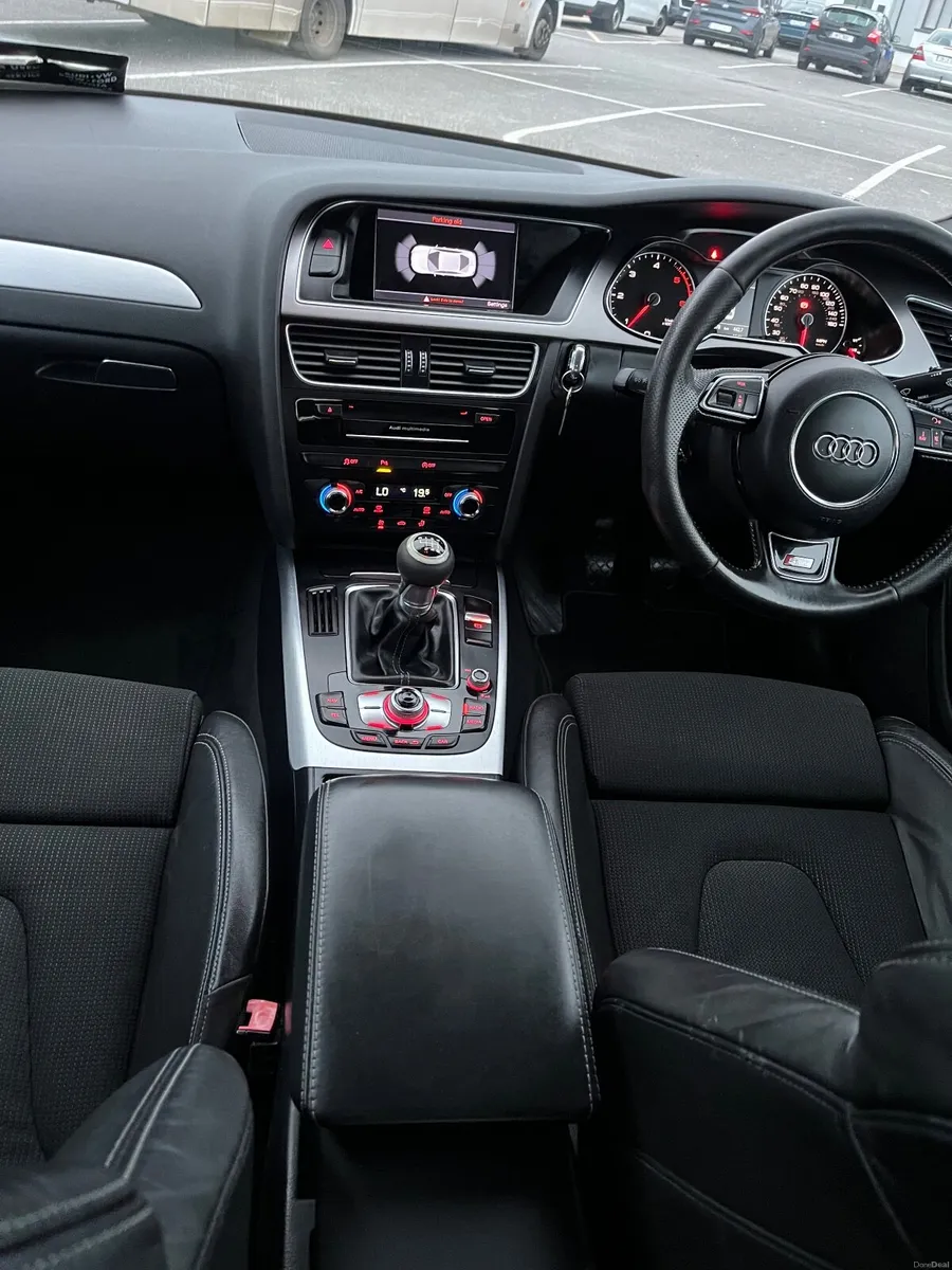 Audi A4 2014 - Image 4