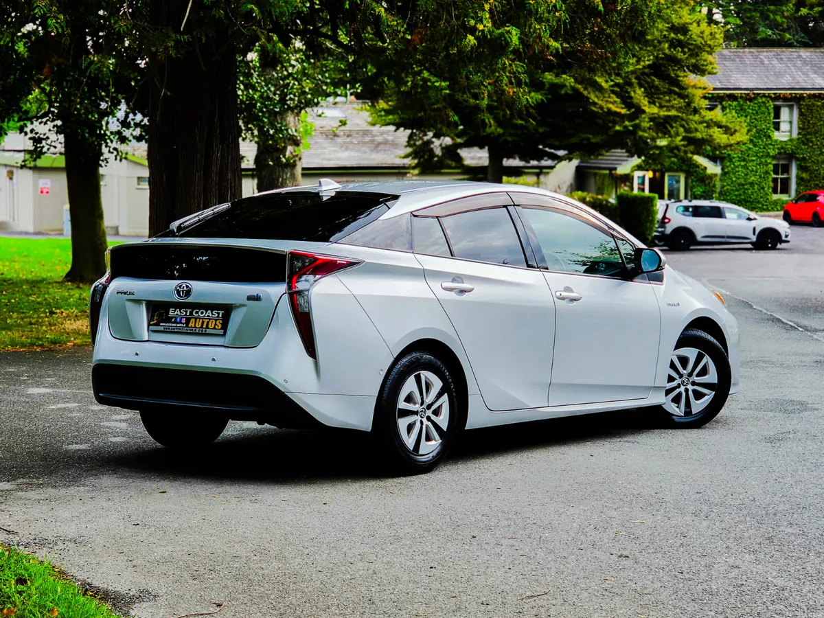 2019 Toyota Prius 1.8 Petrol Hybrid Premiem Leathr - Image 5
