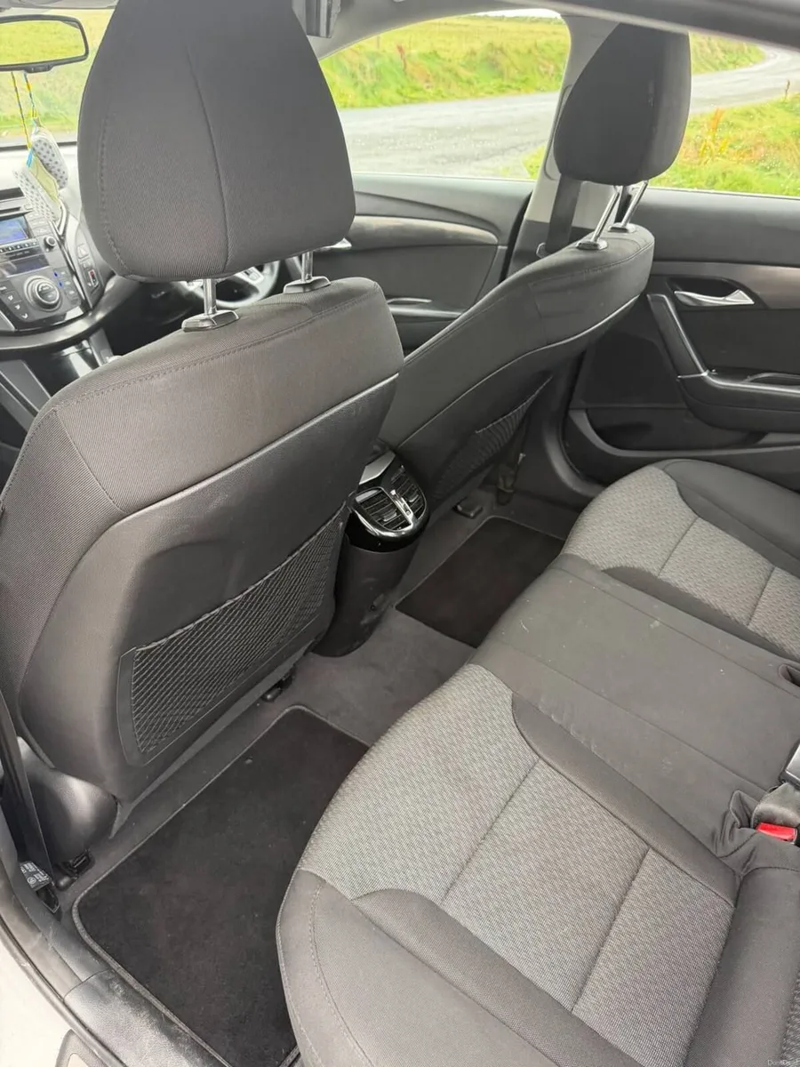 Hyundai i40 2012 - Image 5