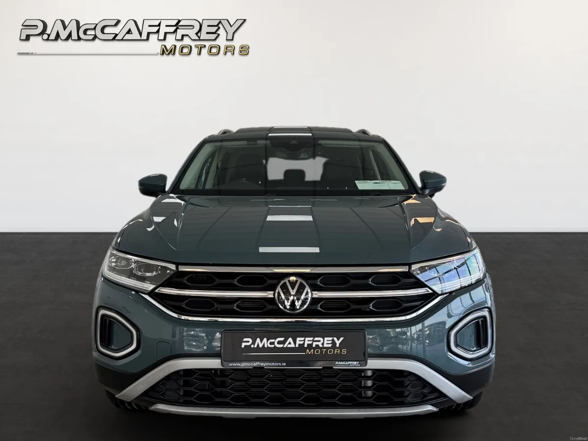 2023 VOLKSWAGEN T-ROC 2.0 TDI STYLE 150 BHP AUTO - Image 2