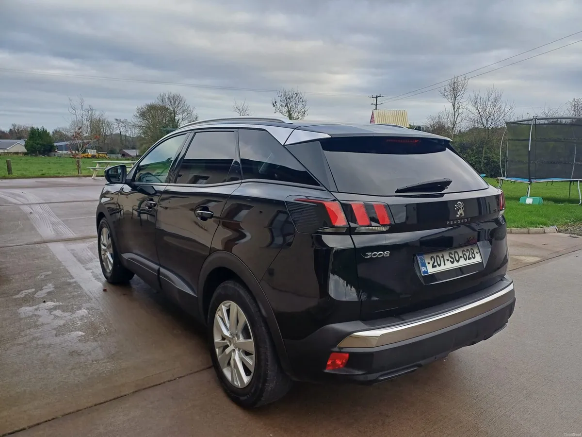 Peugeot 3008 - Image 2