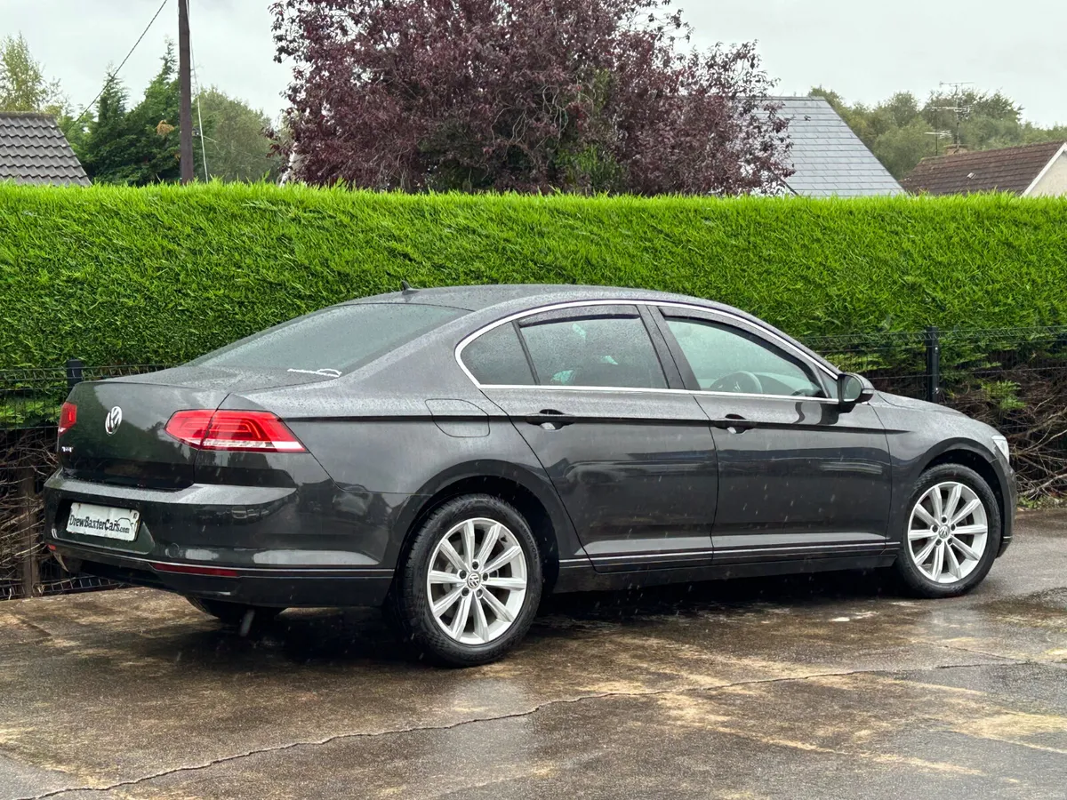 18 Vw Passat 2.0 TDI Business Edit. €13950 inc Vrt - Image 5