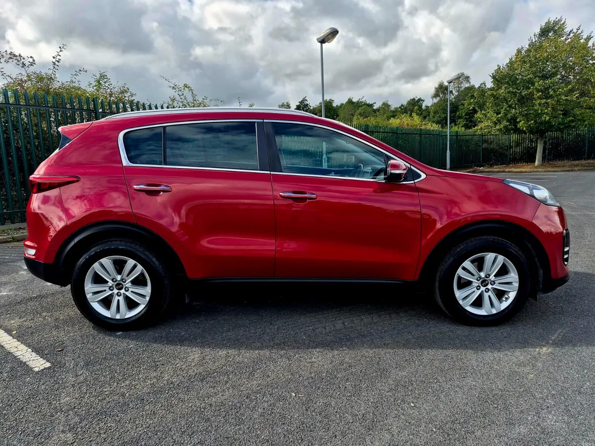 2016 KIA SPORTAGE EX  1.7 D HUGE SPEC - Image 5