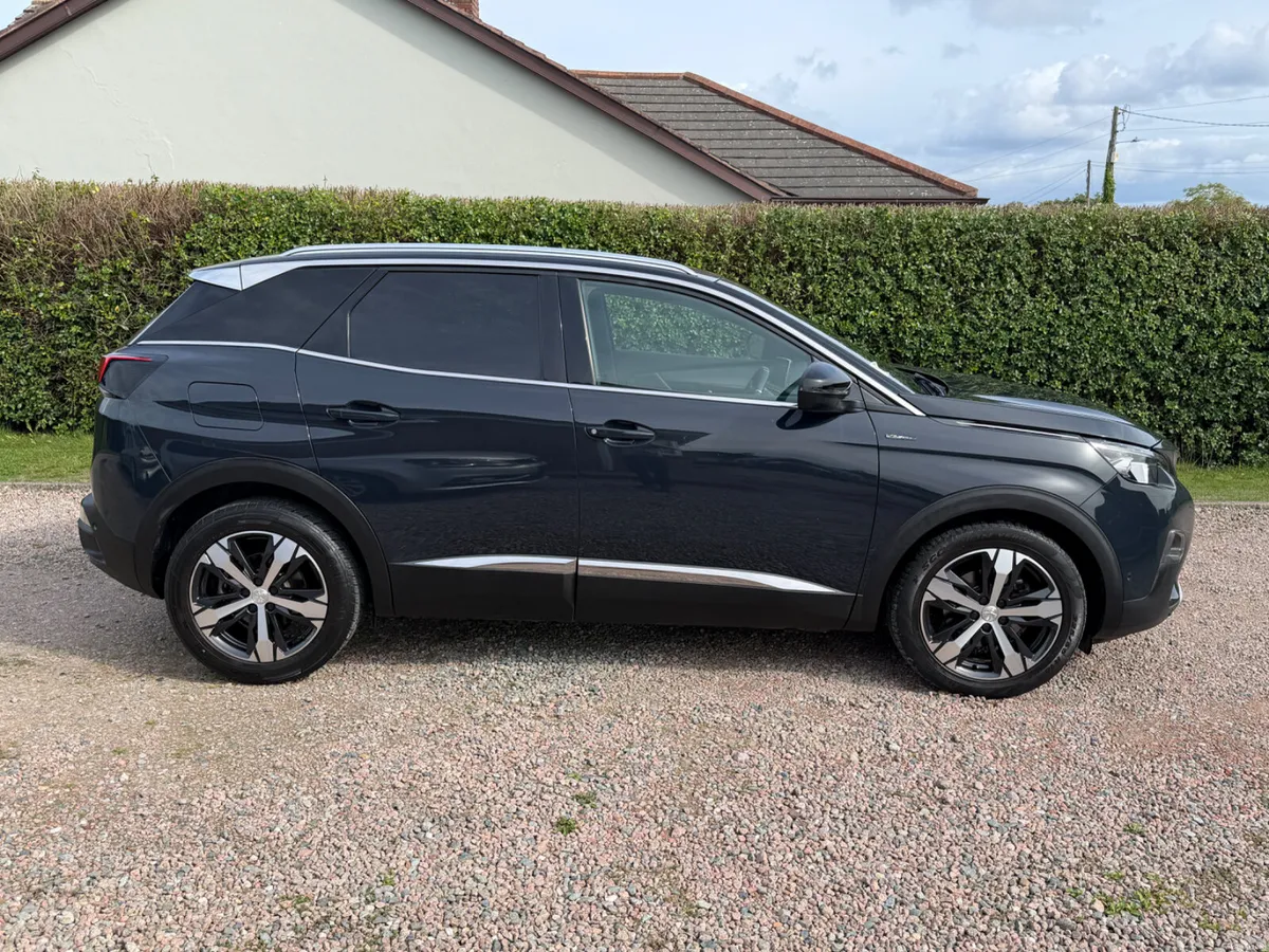 192 Peugeot 3008 GT Premium Low KM - Image 3