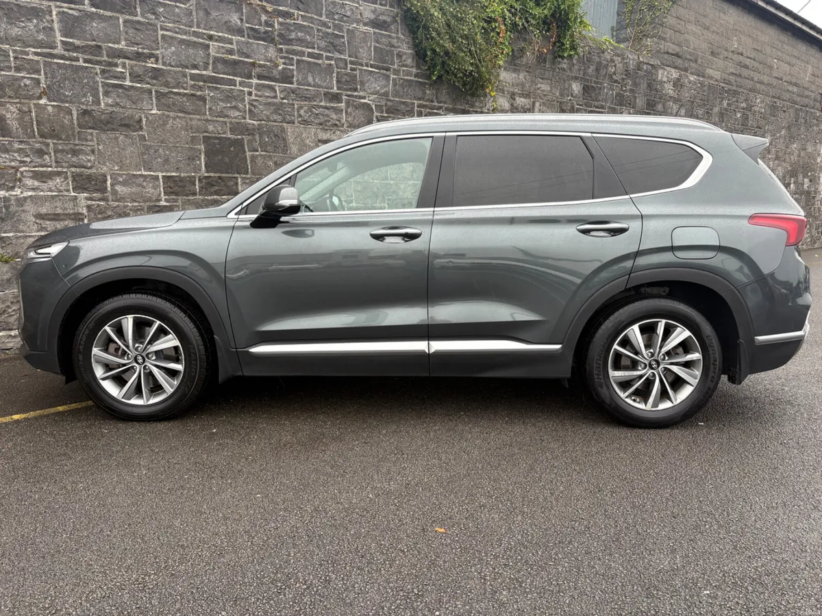 Hyundai Santa Fe warranty👍 trade ins👍 finance👍 - Image 5