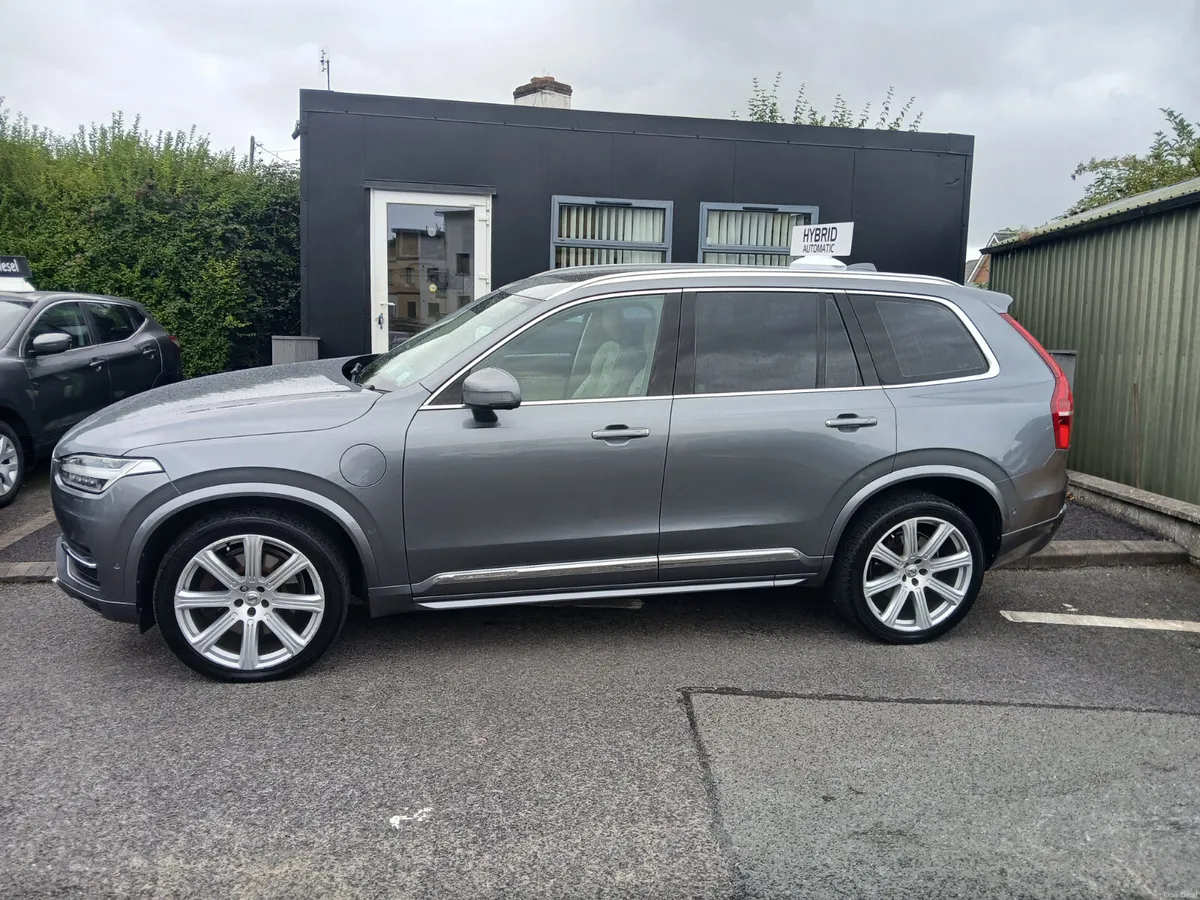 Volvo XC90  7 seater hybrid auto 2016 - Image 1