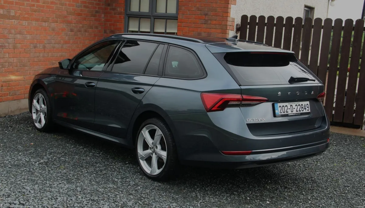 202 Octavia Combi * Full skoda history * 2.0 Tdi - Image 5