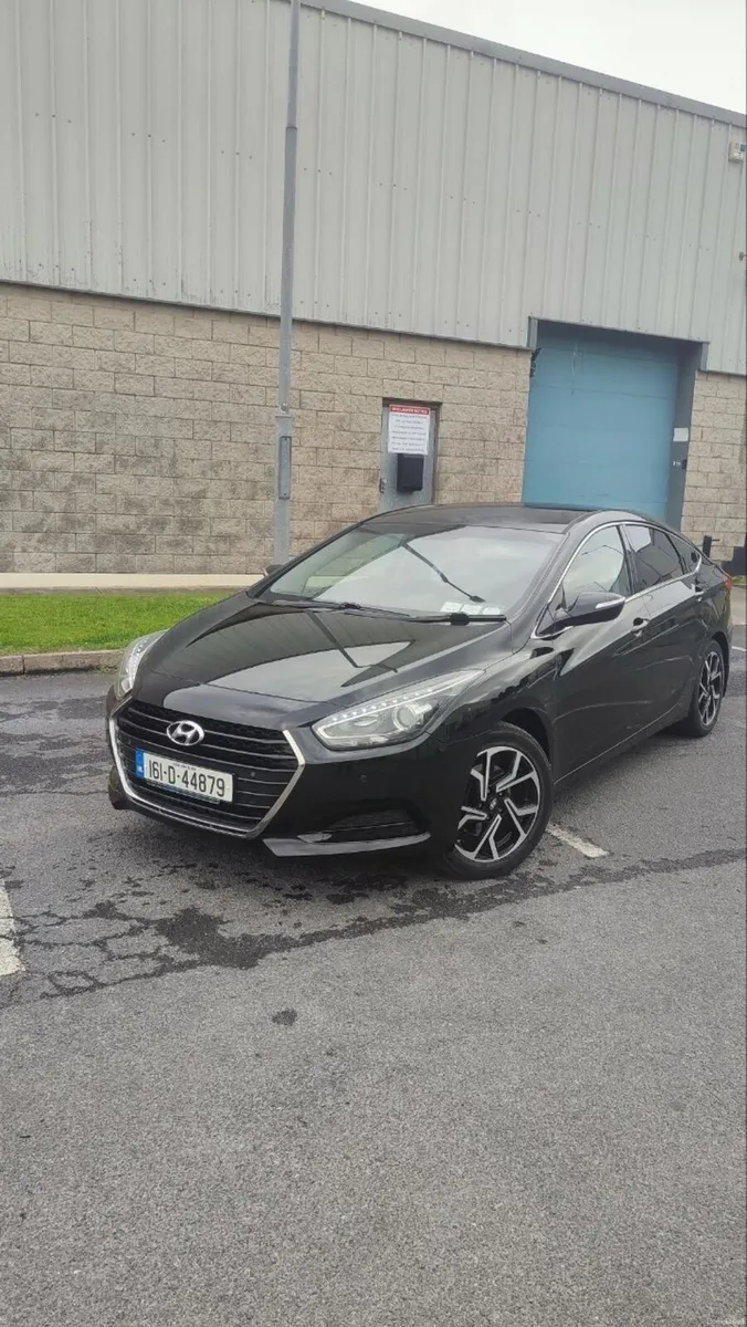 Hyundai i40 2016 NEW NCT 09/27 - Image 1