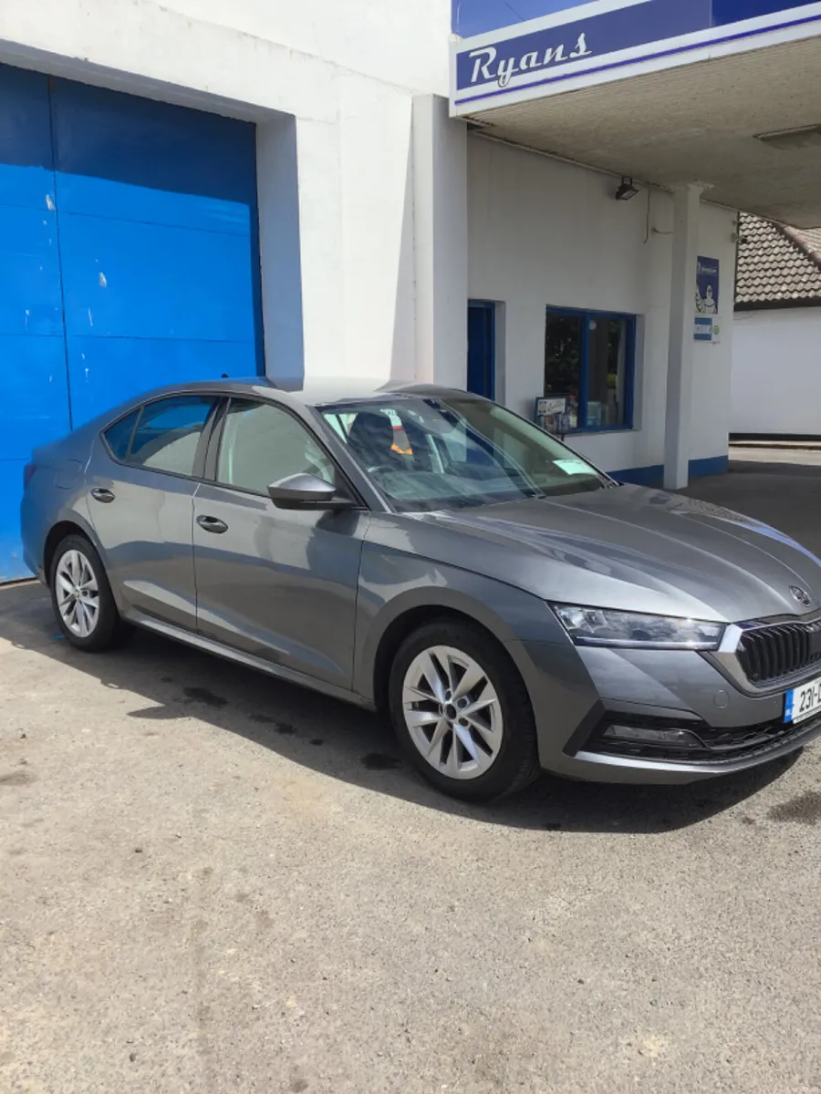 Skoda Octavia 2023 - Image 6