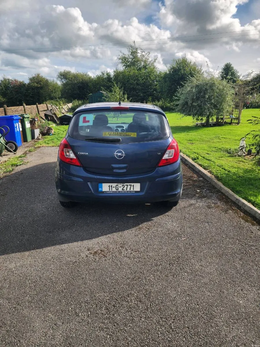Opel corsa Auto 1.4petrol - Image 2
