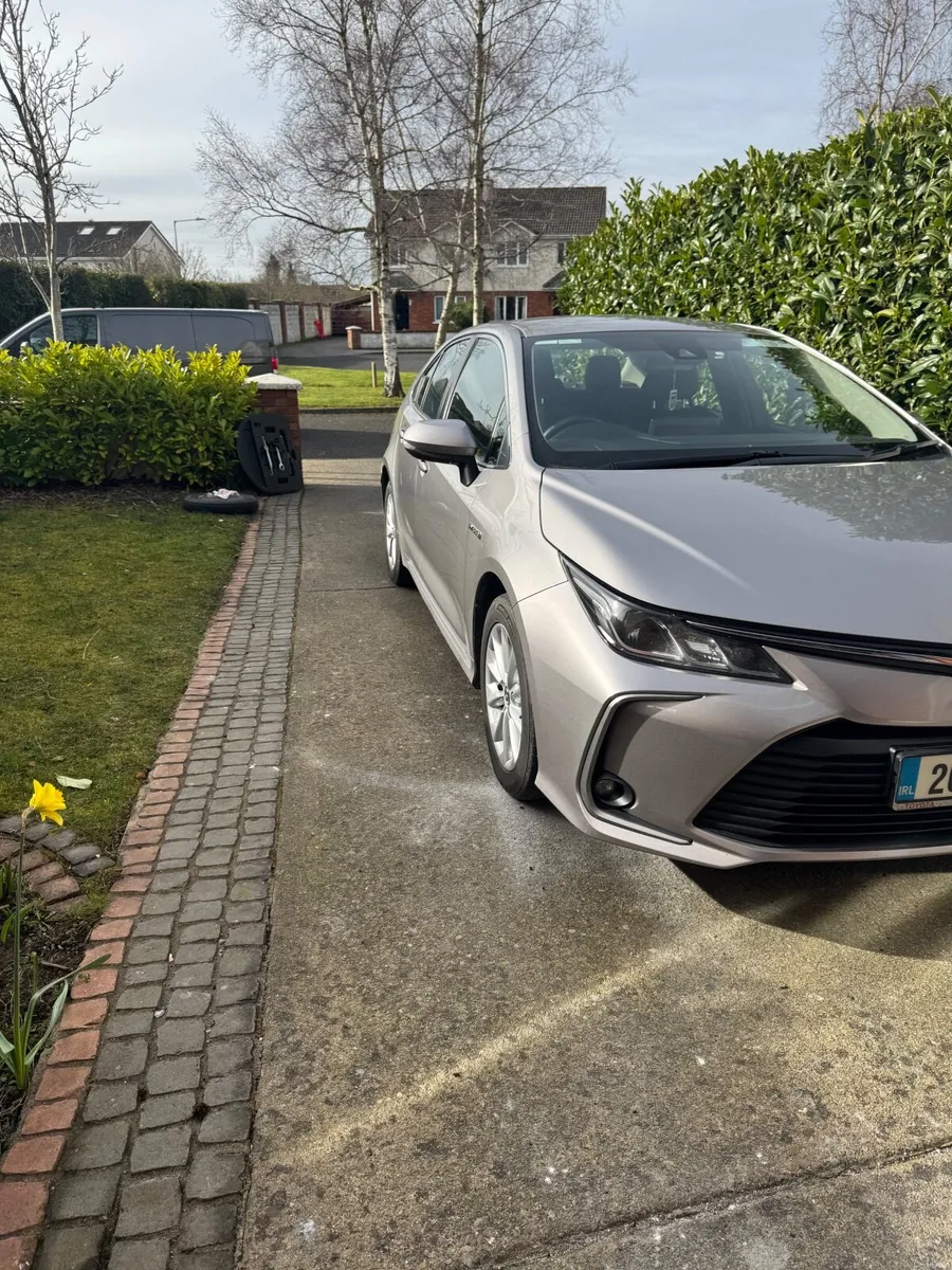 Toyota Corolla 2020 Hybrid 1.8 Petrol - Image 3