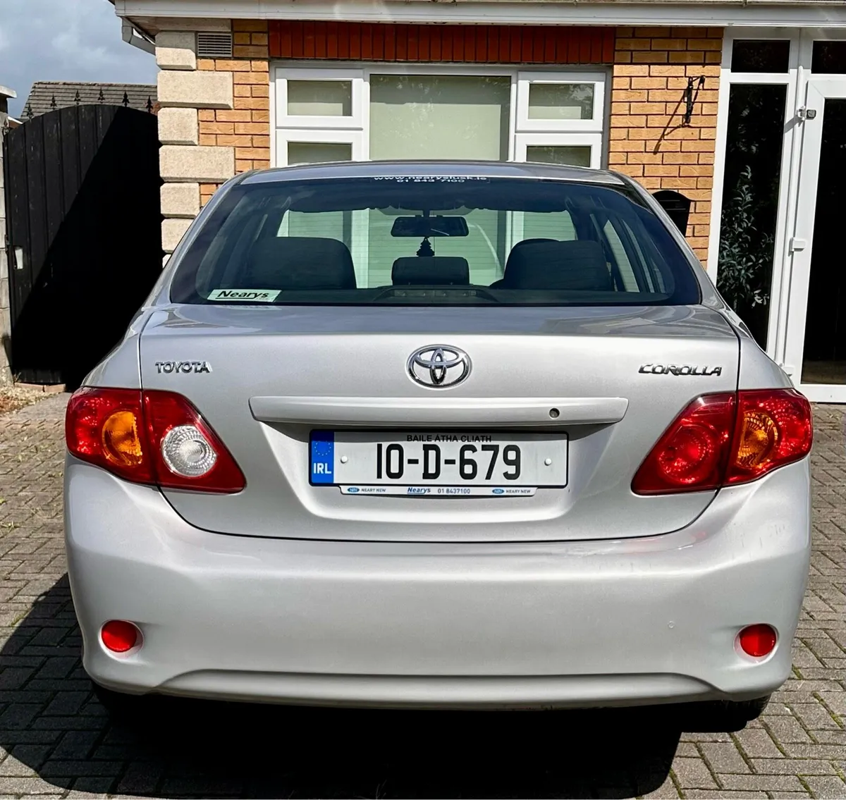 2010 Toyota Corolla - Immaculate Inside & out - Image 5