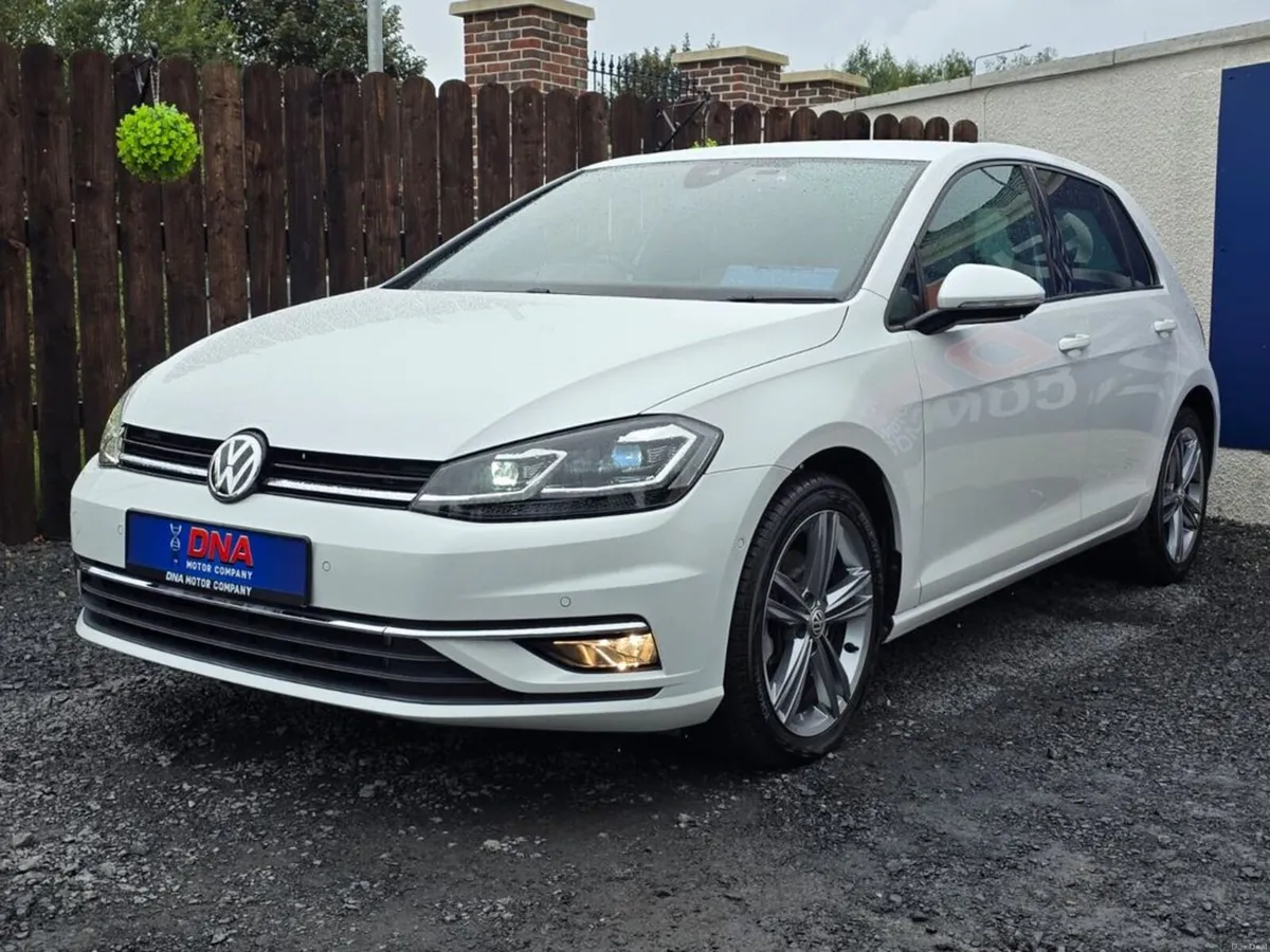 Volkswagen Golf HIGHLINE - TDI - CREAM LEATHER - 3 - Image 3