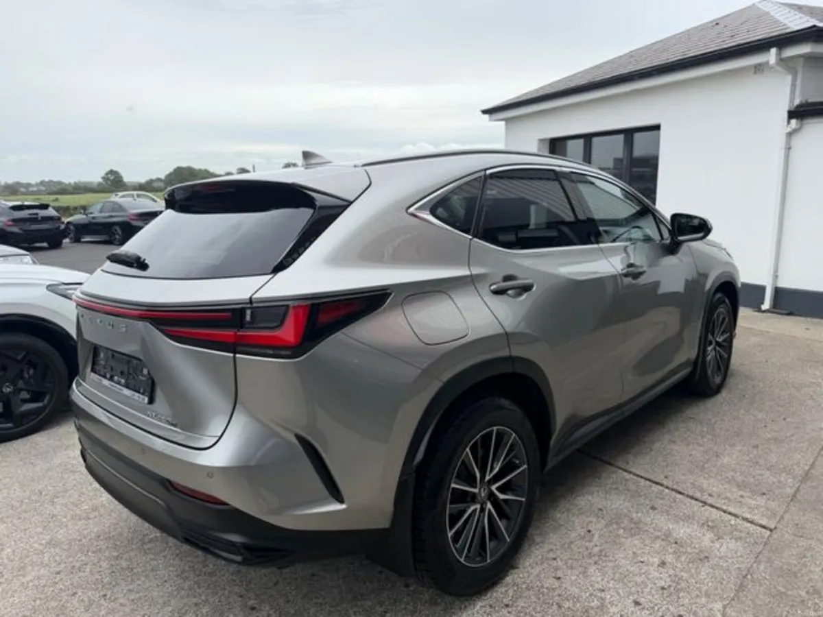 Lexus NX 450H+ NX450H+ Executive AWD 4DR Auto - Image 4