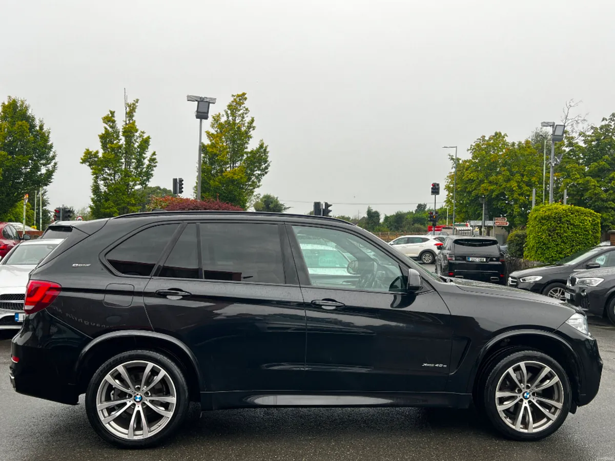 BMW X5 40e XDRIVE M-SPORT AUTO *PAN ROOF* - Image 4