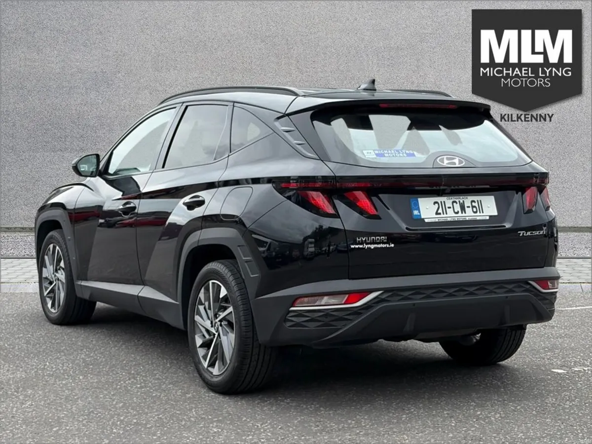 Hyundai Tucson ix35 Executive 2WD 5DR - Image 6
