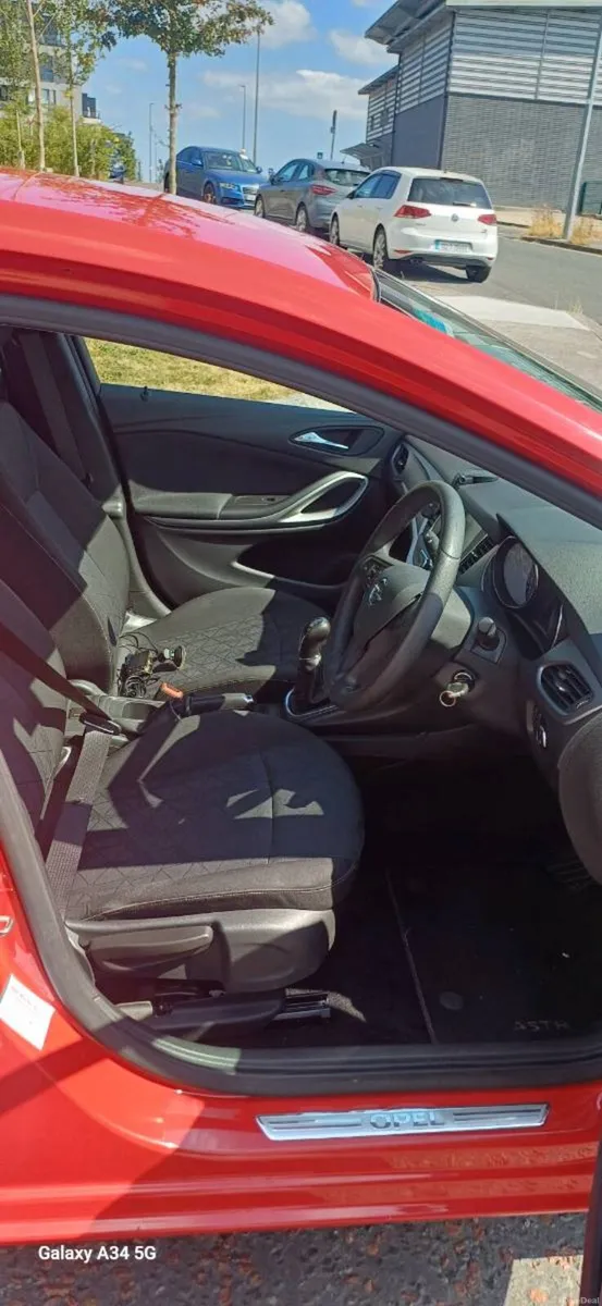 Opel Astra 1.6 CDTI 110PS NCT   09-07-2027 Taxed. - Image 3