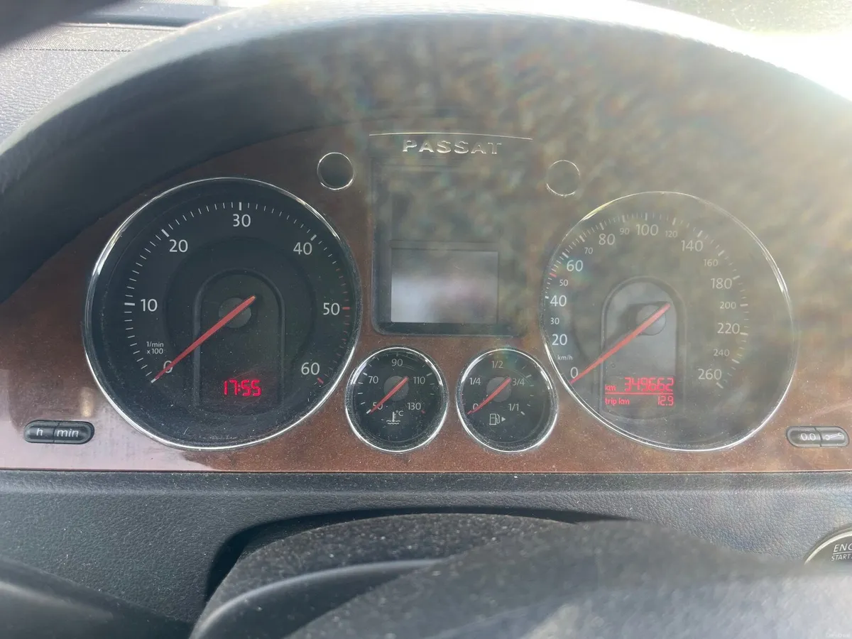 Volkswagen Passat 2007 - Image 3