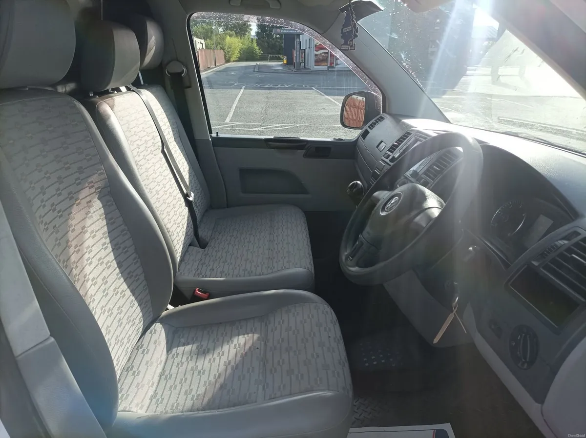 131 Volkswagen Transporter 07/27 CVRT 2.0L - Image 6